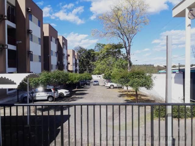 Ap 102 Acolhedor Situado Na Zona Leste, Com 3 Quartos Sendo 1 Suite 테레시나 외부 사진